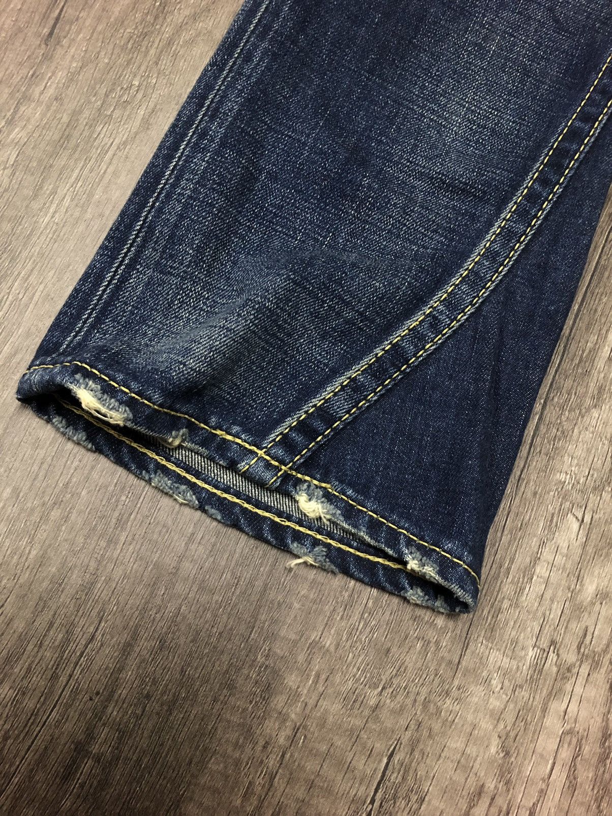 Japanese Brand Vintage Japanese Brand Rodeo Crowns Jeans Skull Design Size 30" / US 8 / IT 44 - 11 Thumbnail