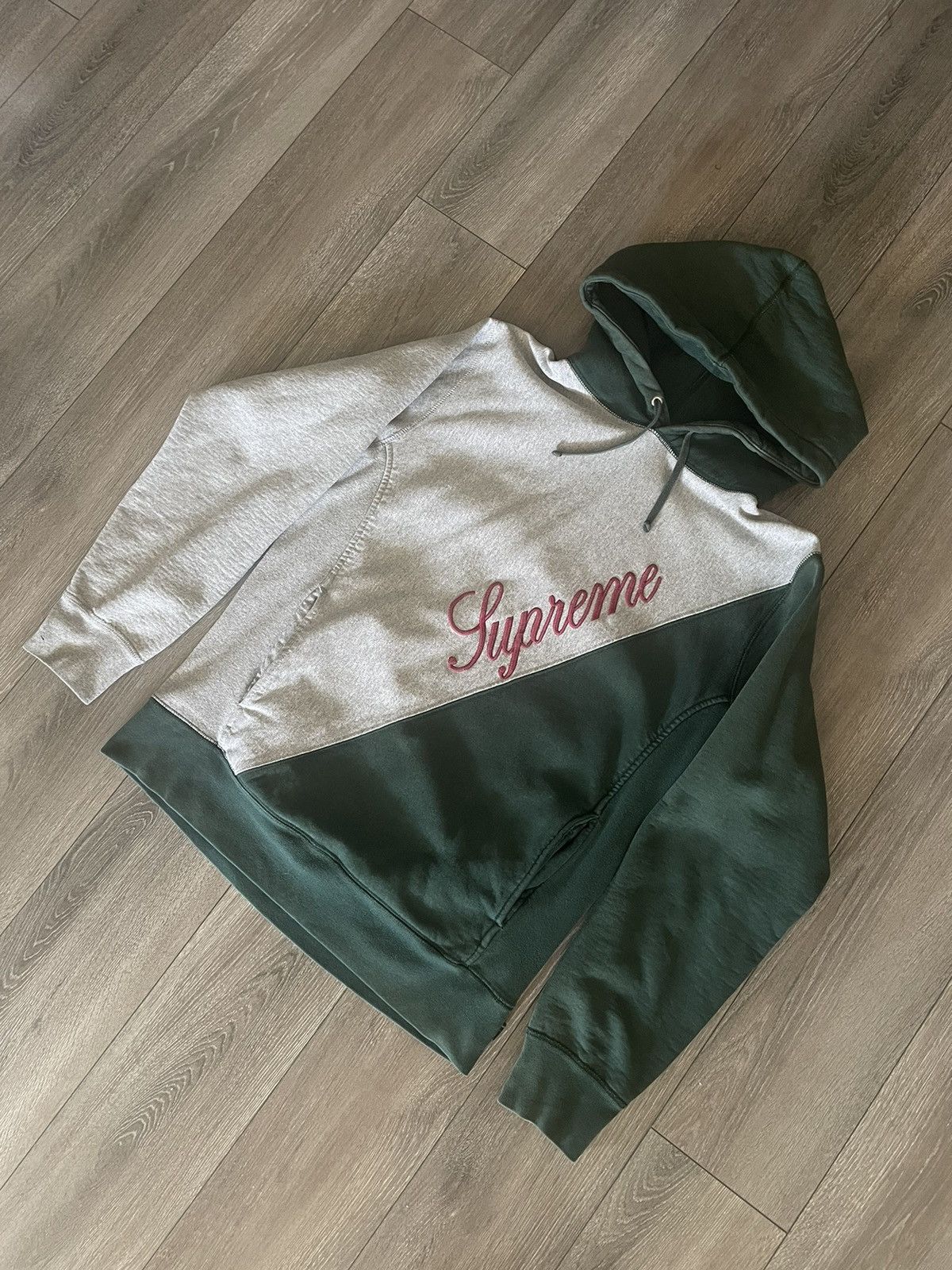 Supreme Supreme Split Hoodie (FW ‘12) - Size Medium Size US M / EU 48-50 / 2 - 1 Thumbnail