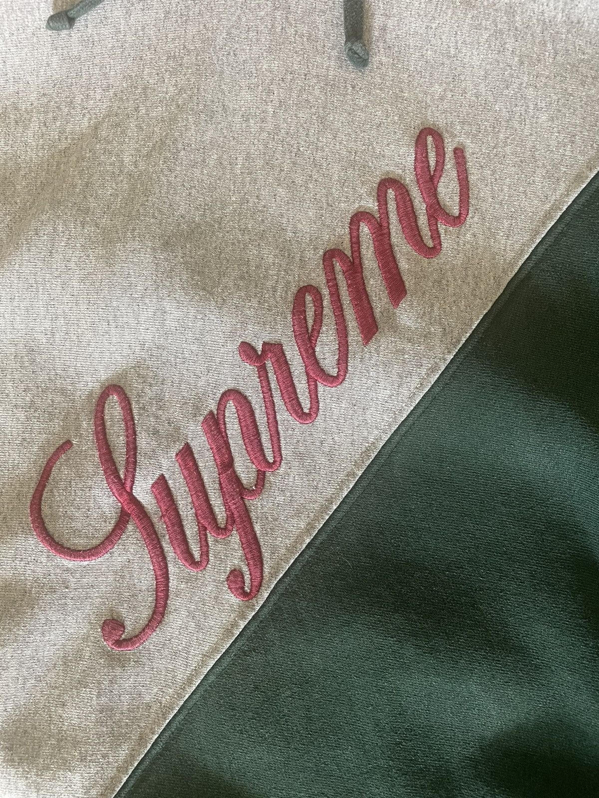 Supreme Supreme Split Hoodie (FW ‘12) - Size Medium Size US M / EU 48-50 / 2 - 3 Thumbnail