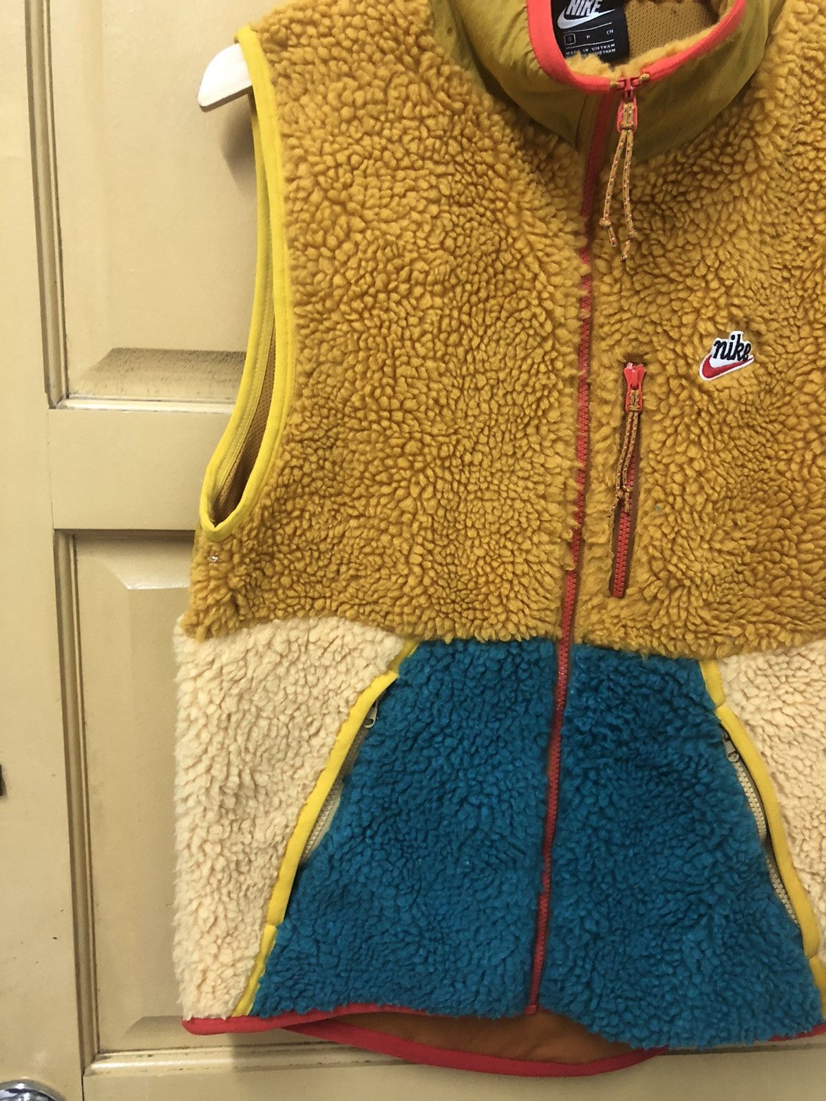 Nike Rare❗️Nike Multicolour Deep Pile Fleece Sherpa Vest Size US S / EU 44-46 / 1 - 8 Thumbnail