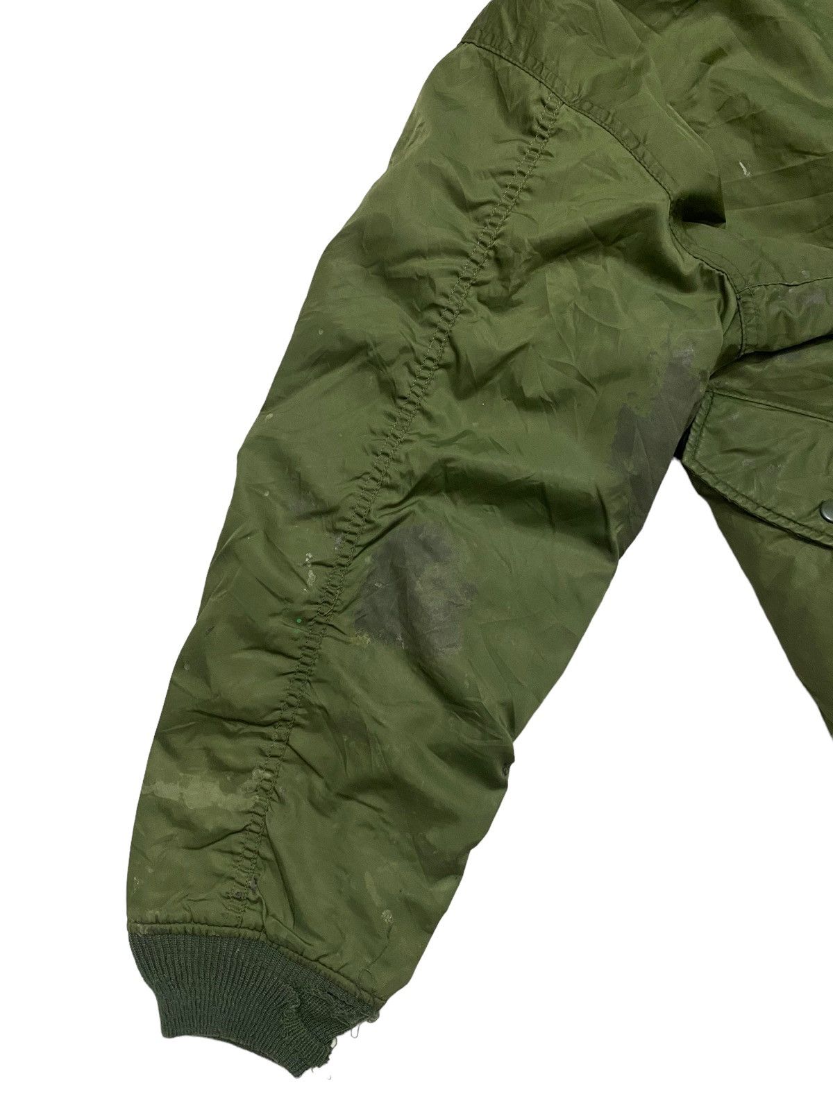 Vintage Trashed Ma1 Bomber Jacket Size US XL / EU 56 / 4 - 13 Thumbnail