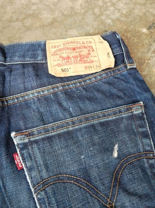 Levi's Vintage Levi's 501 Straight Leg Distressed Jeans 33x33 Size US 33 - 3 Thumbnail