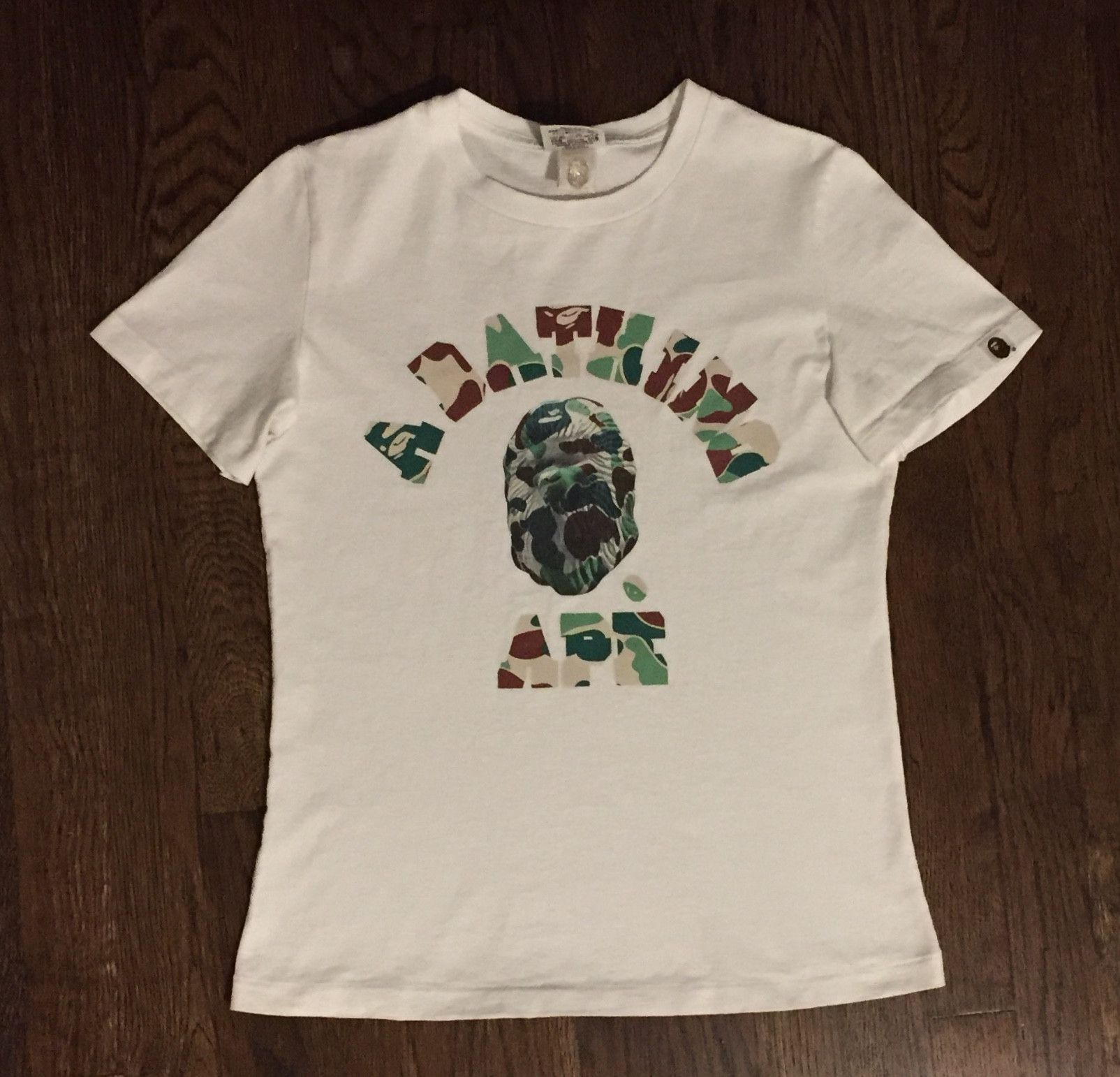 Bape Bape camo logo tee shirt Size S / US 4 / IT 40 - 1 Thumbnail