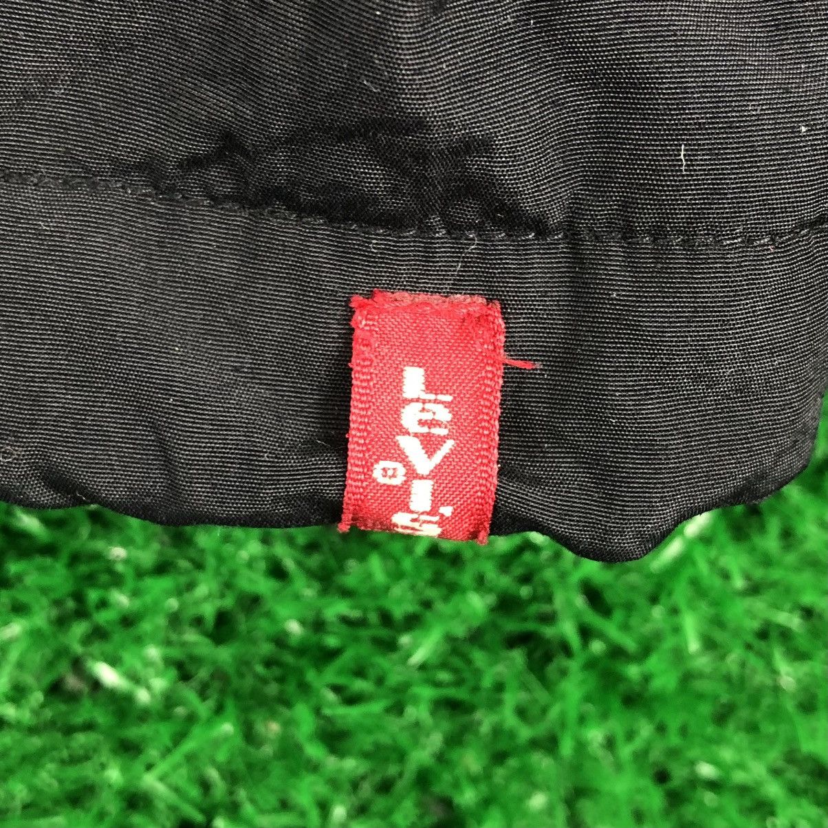 Levi's Levis Red Tab Windbreaker Zipper Jacket Size US L / EU 52-54 / 3 - 8 Thumbnail