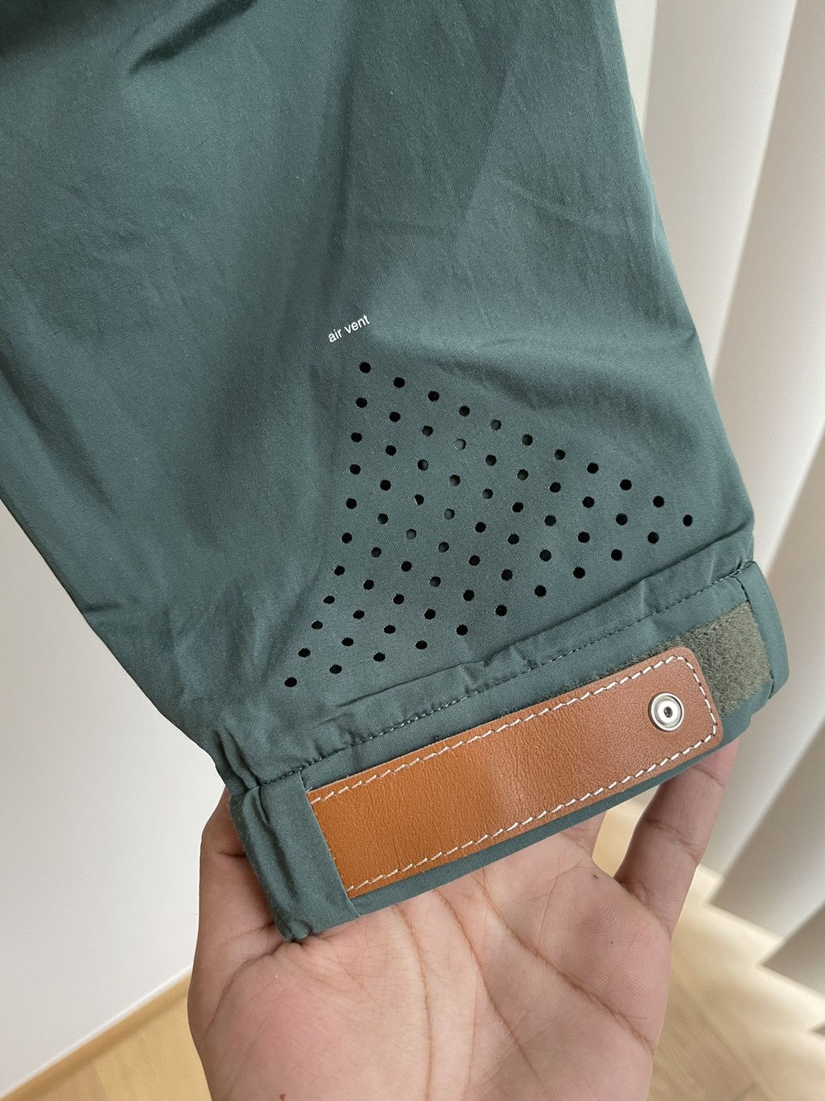 Undercover Undercover SS10 Less But Better Jogger Cargo Pants Size US 34 / EU 50 - 13 Thumbnail