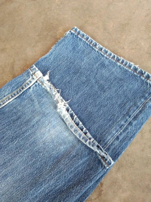 Levi's Vintage Levi's 501 Straight Leg Distressed Jeans 36x32 Size US 36 / EU 52 - 3 Thumbnail