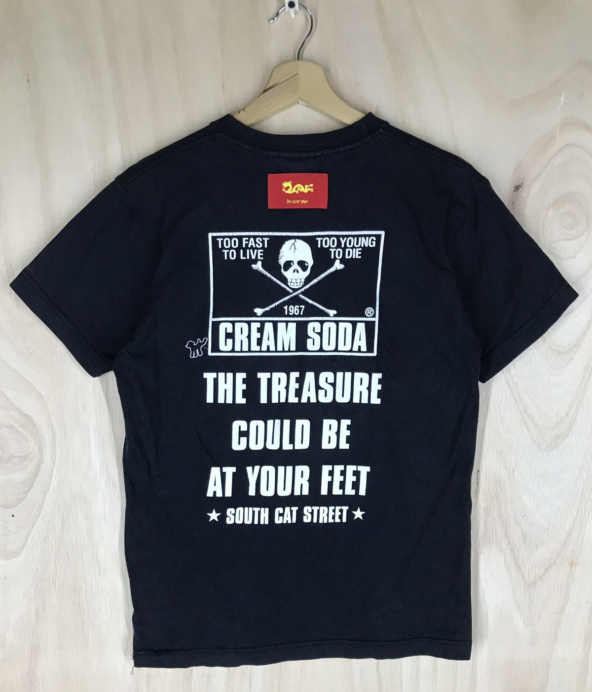 image of Vintage Cream Soda Skulls Tees in Faded Black, Men's (Size Small)