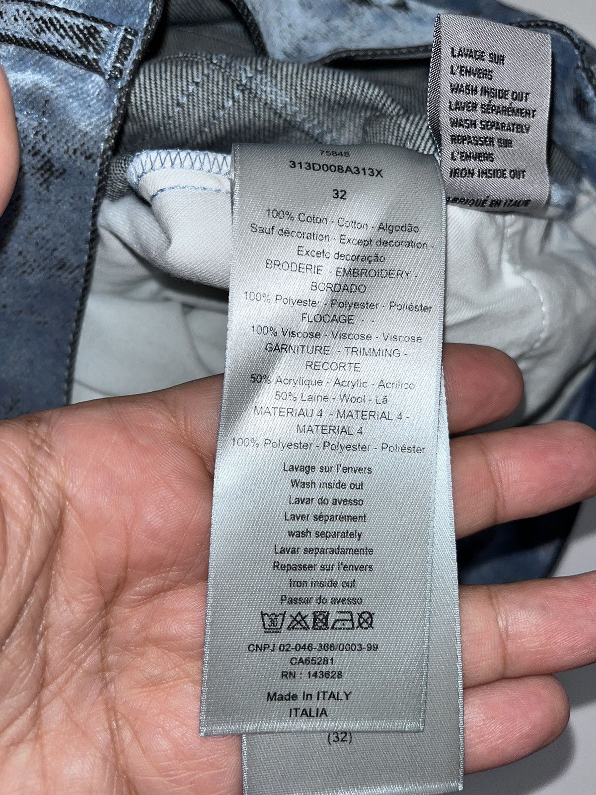 Dior × ERL Velvety Distressed Short Size US 32 / EU 48 - 14 Thumbnail