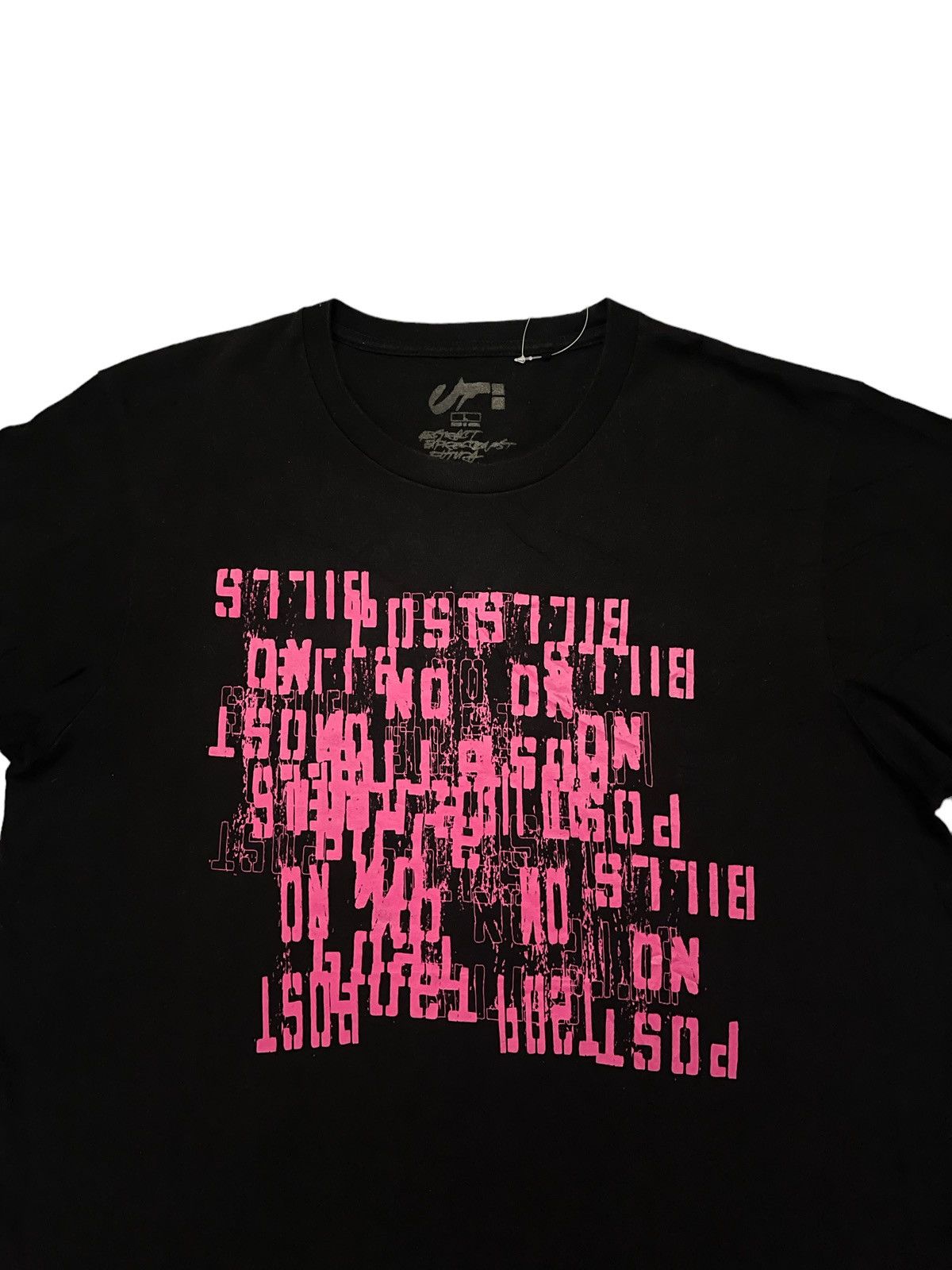 Futura Futura X japanese brand uniqlo tshirt Size US L / EU 52-54 / 3 - 3 Thumbnail