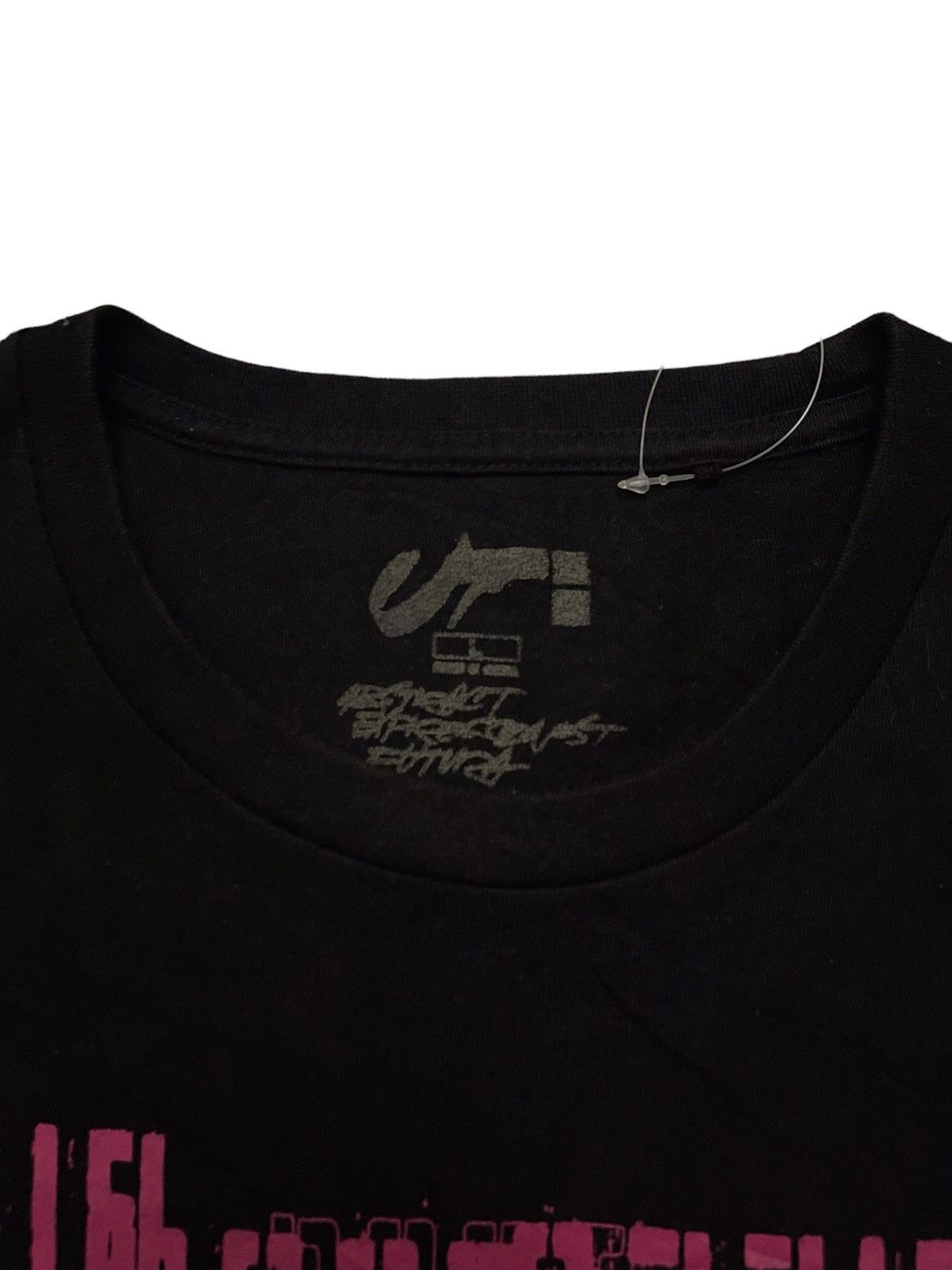 Futura Futura X japanese brand uniqlo tshirt Size US L / EU 52-54 / 3 - 5 Thumbnail