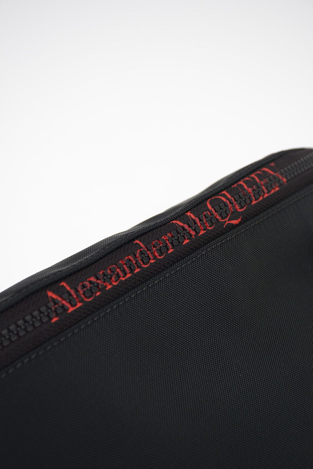 Alexander McQueen Belt Bag in Black Size ONE SIZE - 5 Thumbnail