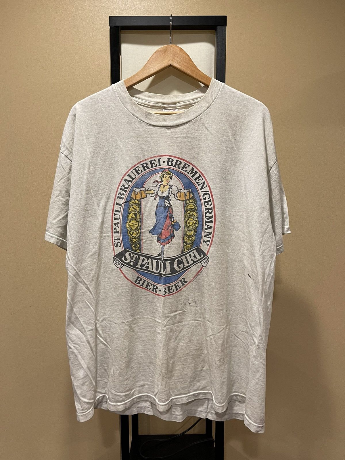 St Pauls Grill / Beer Vintage White Short Sleeve Tee