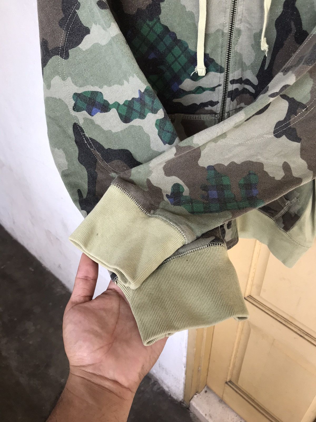 Stussy Rare❗️Vintage Stussy Camo Sweater Hoodie Inspired Bape Size US M / EU 48-50 / 2 - 10 Thumbnail