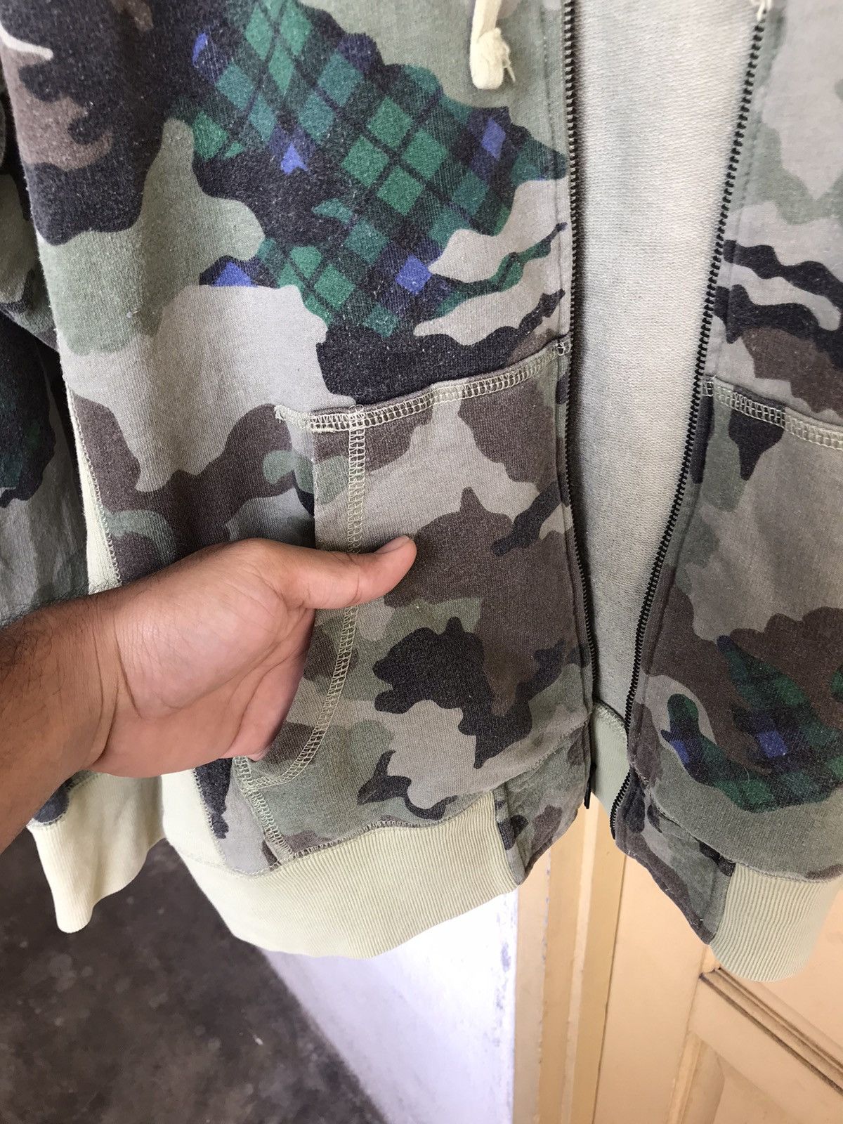 Stussy Rare❗️Vintage Stussy Camo Sweater Hoodie Inspired Bape Size US M / EU 48-50 / 2 - 16 Thumbnail