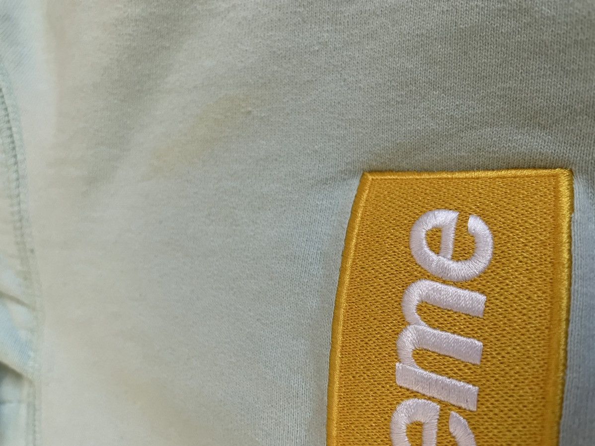 Supreme Supreme (FW17) Ice Blue Box Logo Hoodie Size US L / EU 52-54 / 3 - 8 Thumbnail