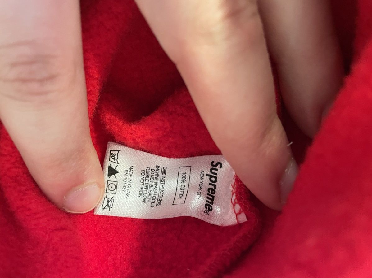 Supreme FW18 WATER ARC LOGO HOODIE Size US M / EU 48-50 / 2 - 7 Thumbnail