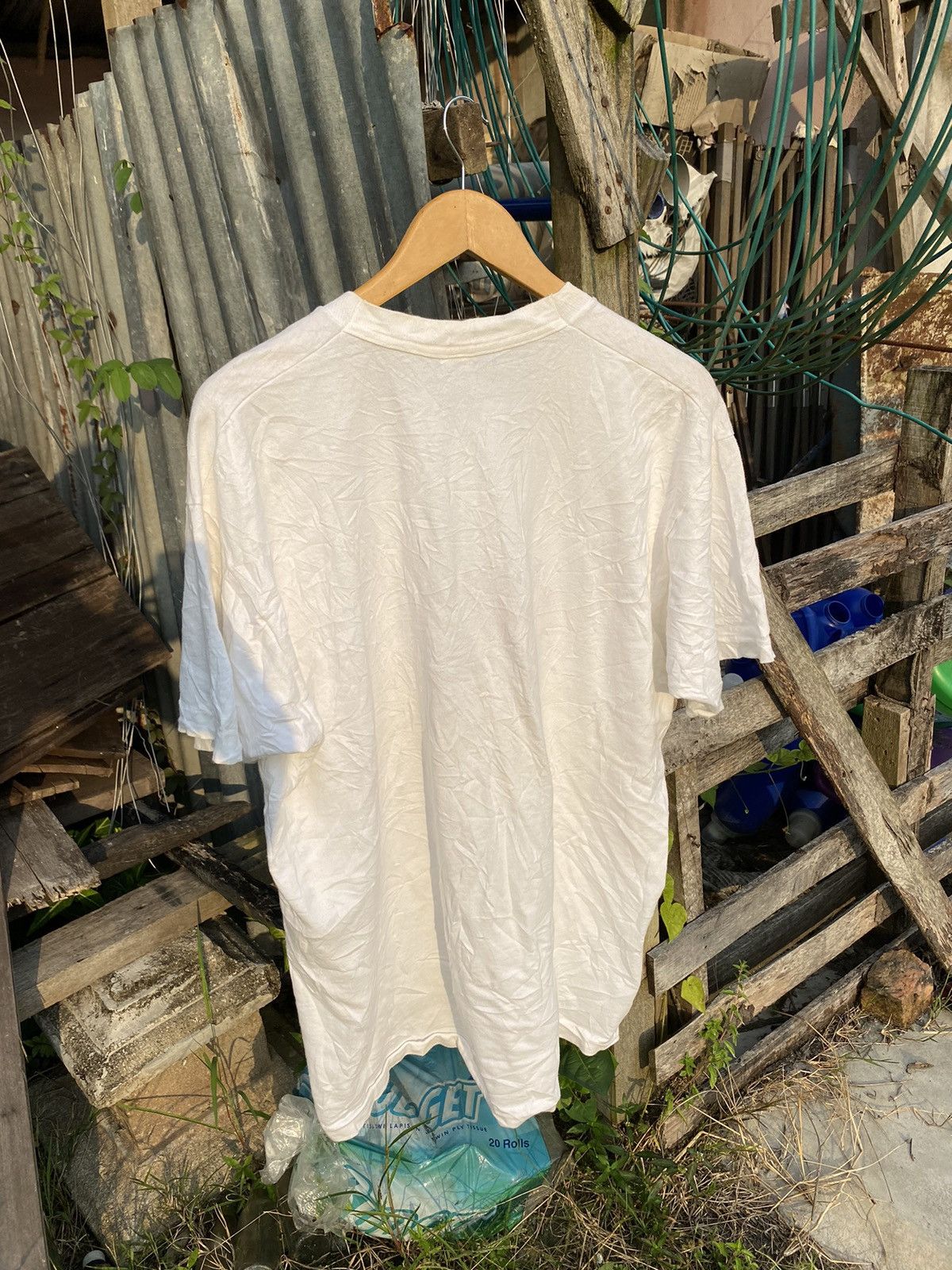 VINTAGE ‘THE GREAT ESCAPE’ ART TSHIRT Made in Usa