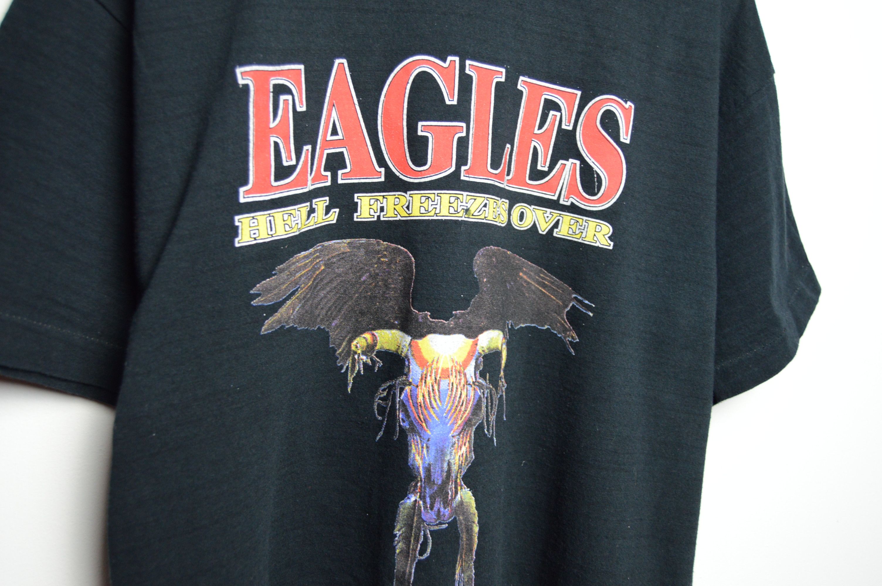 Band Tees EAGLES HELL FREEZES OVER WT1996 tee Size US L / EU 52-54 / 3 - 4 Thumbnail