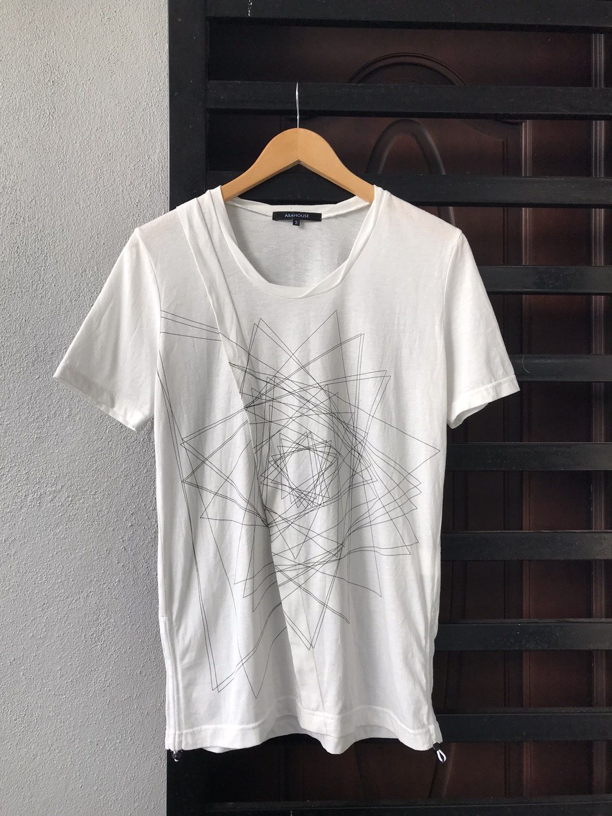 image of Abahouse Geometric Design Tshirt in White, Men's (Size Medium)