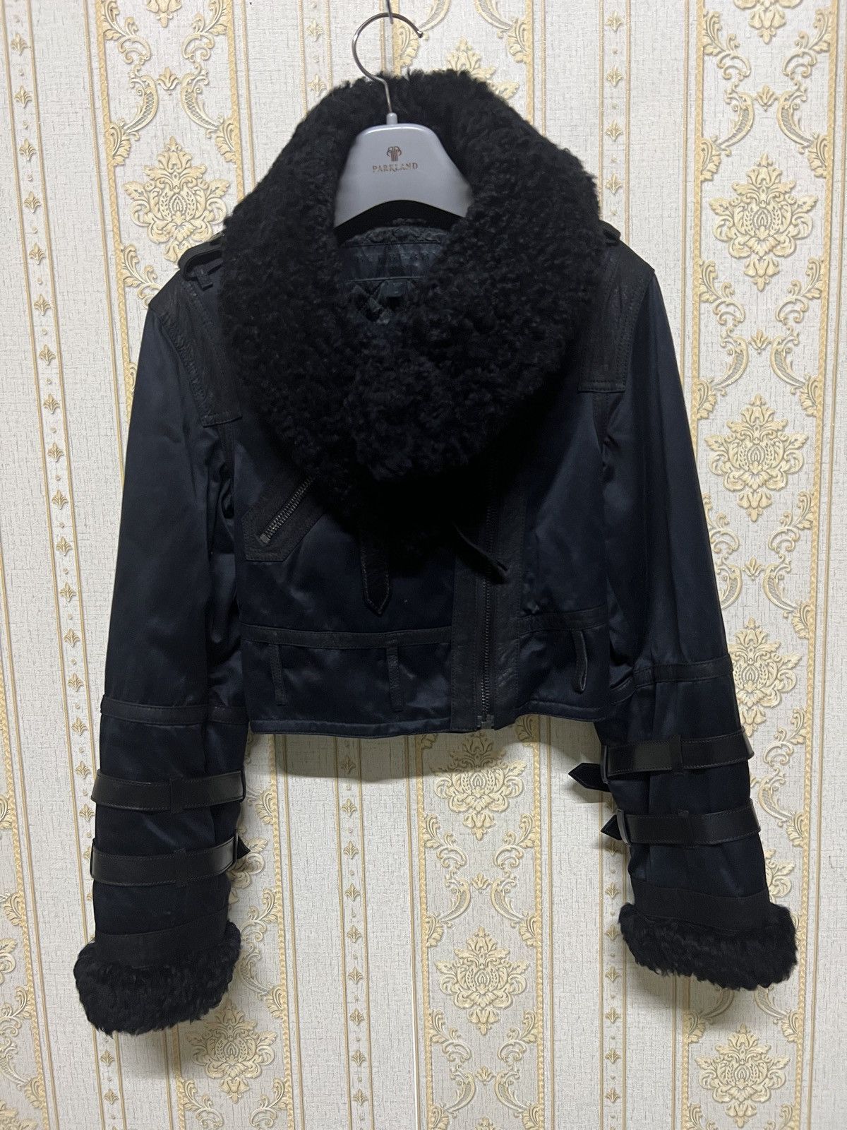 Burberry Prorsum Burberry Prorsum Shearling Aviator Belted Jacket Size XS / US 0-2 / IT 36-38 - 1 Thumbnail