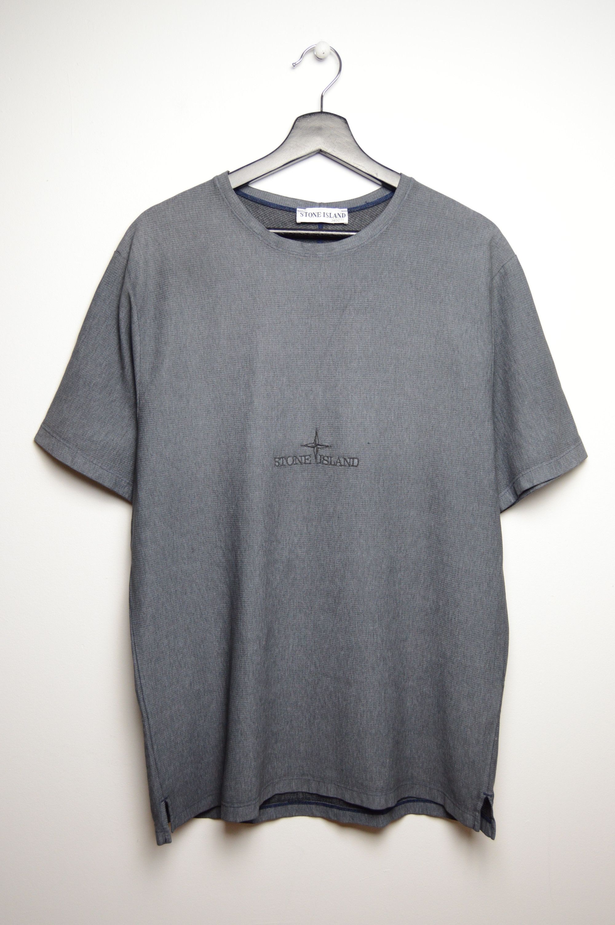 Stone Island stone island logo t shirt tee Size US L / EU 52-54 / 3 - 1 Thumbnail