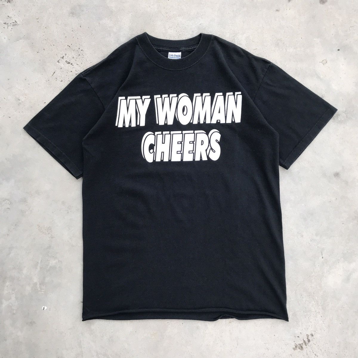 Vintage Vintage 90's Wording - Real Men Date Cheerleaders T-Shirt Size US M / EU 48-50 / 2 - 1 Thumbnail