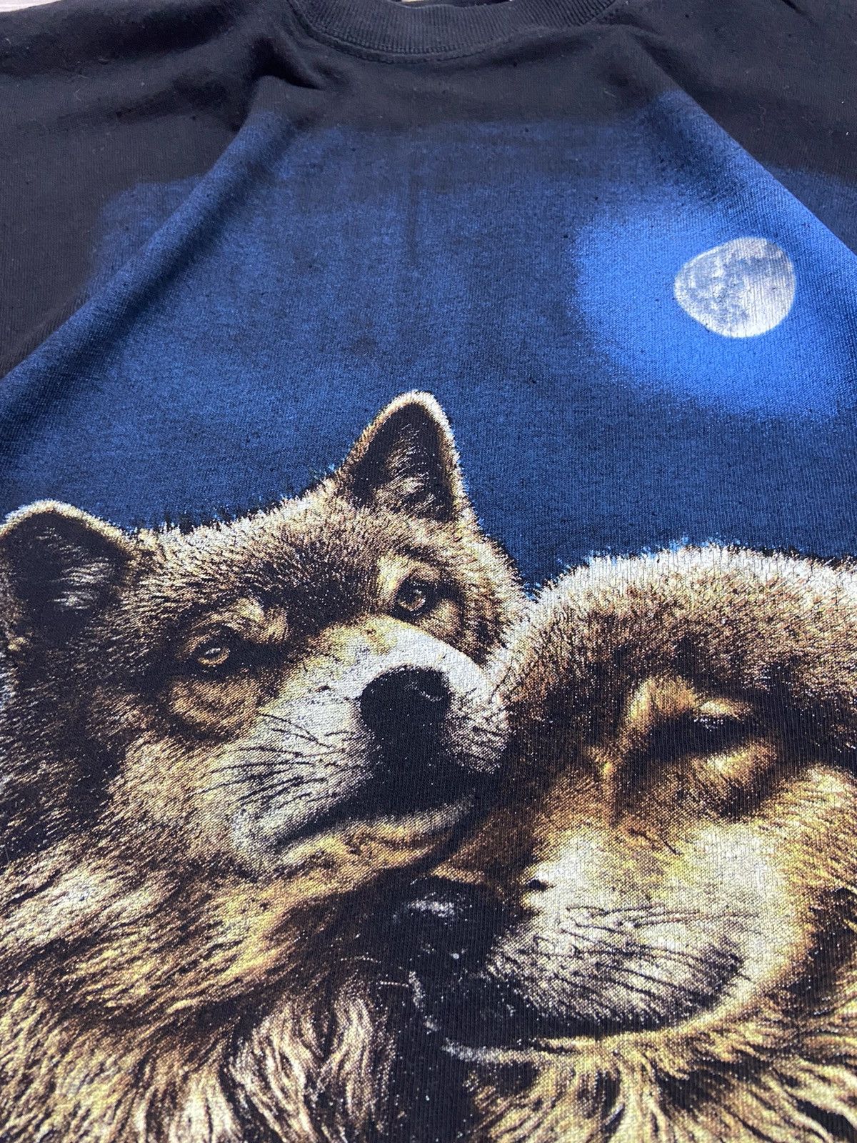 Vintage Vintage 90’s Wolf Devotion size L-XL Size US XL / EU 56 / 4 - 7 Thumbnail