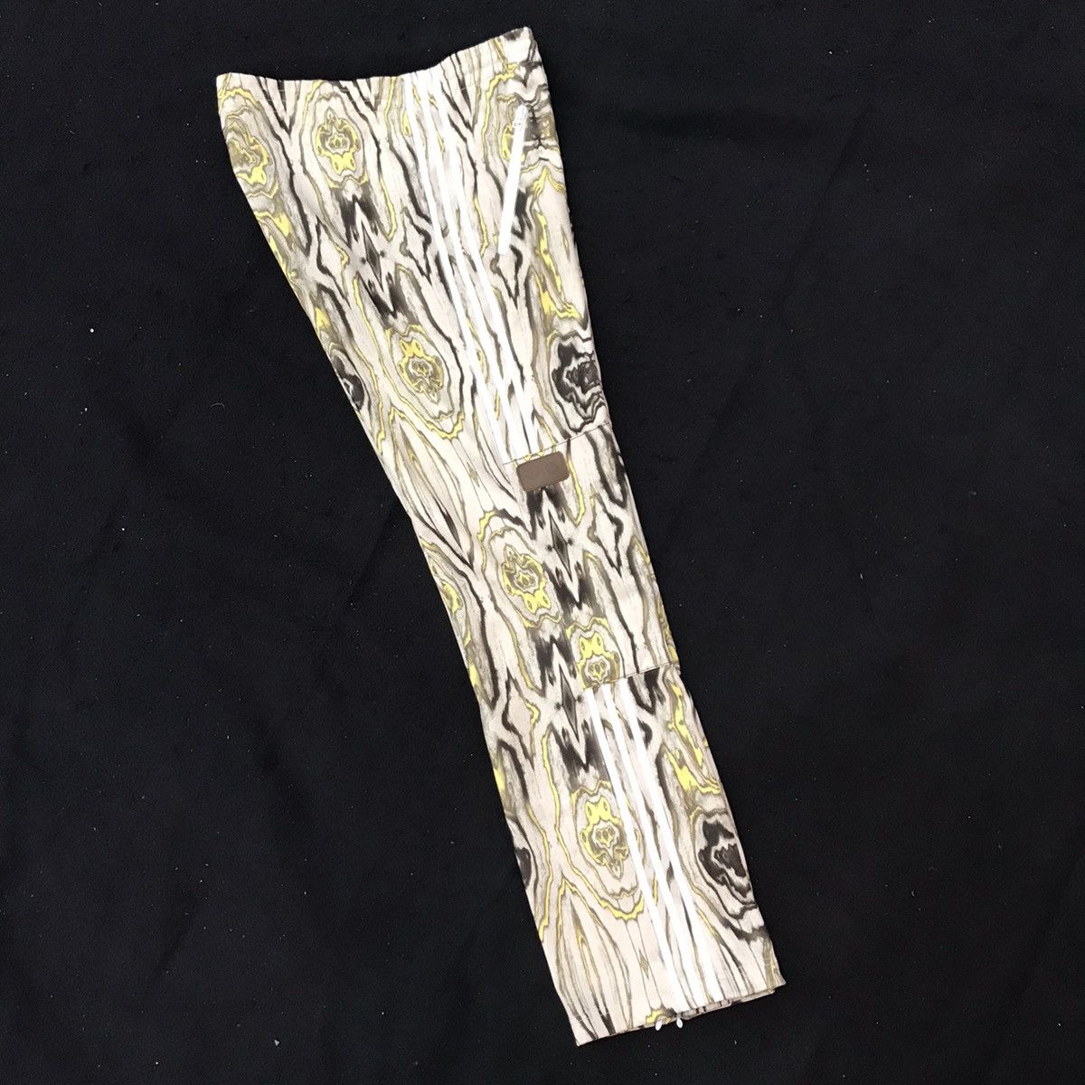 Adidas 🔥RARE🔥Adidas X Burton Gluhwein Track pants Size US 36 / EU 52 - 3 Thumbnail