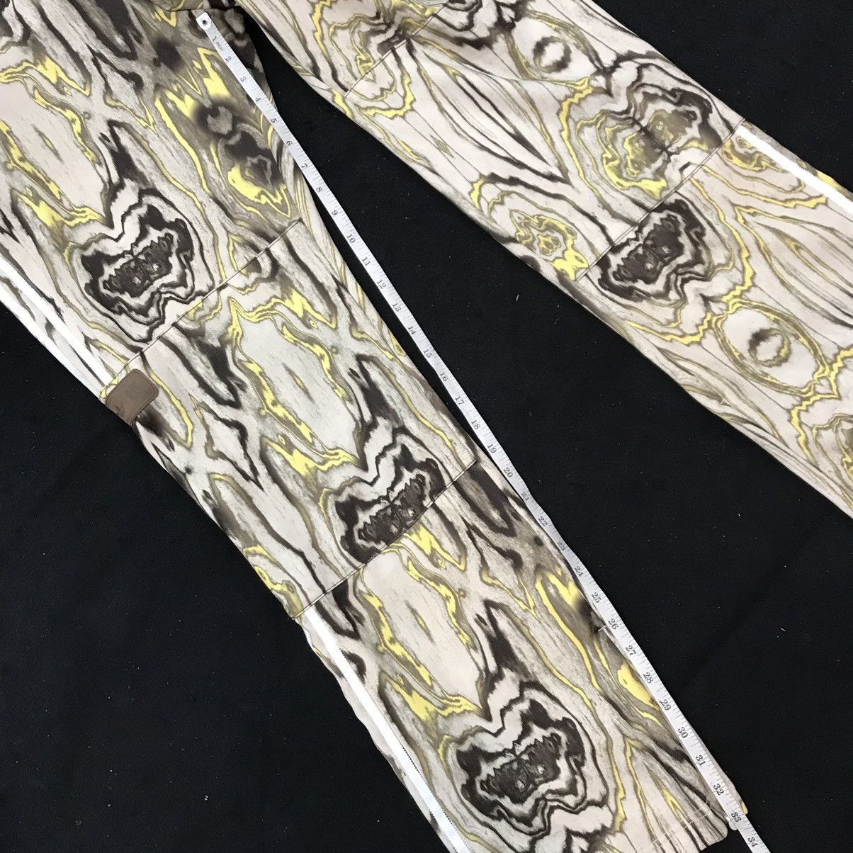 Adidas 🔥RARE🔥Adidas X Burton Gluhwein Track pants Size US 36 / EU 52 - 13 Thumbnail
