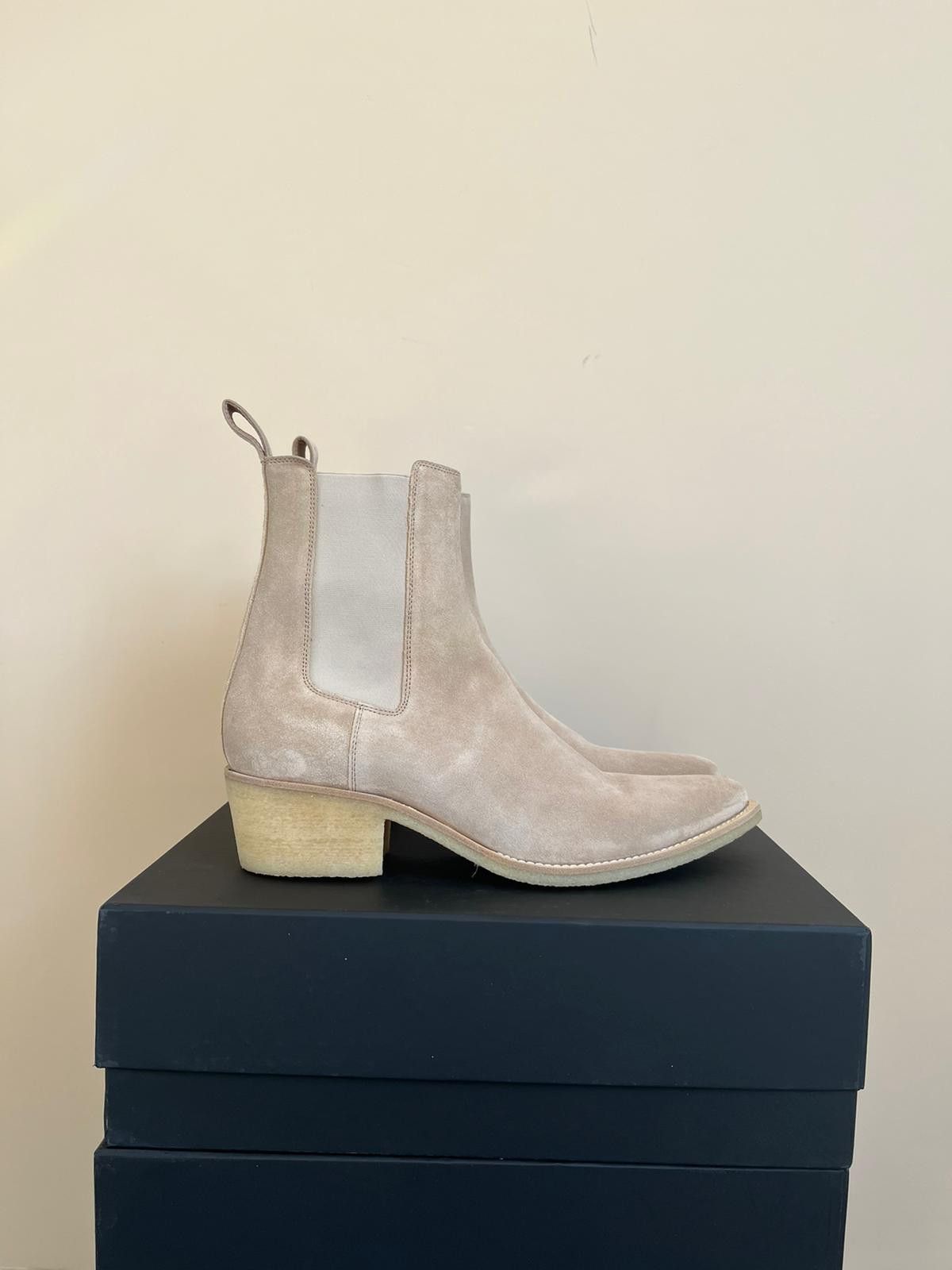 Amiri Crepe Pointy Toe Chelsea Boot in Tan Size US 11 / EU 44 - 2 Thumbnail