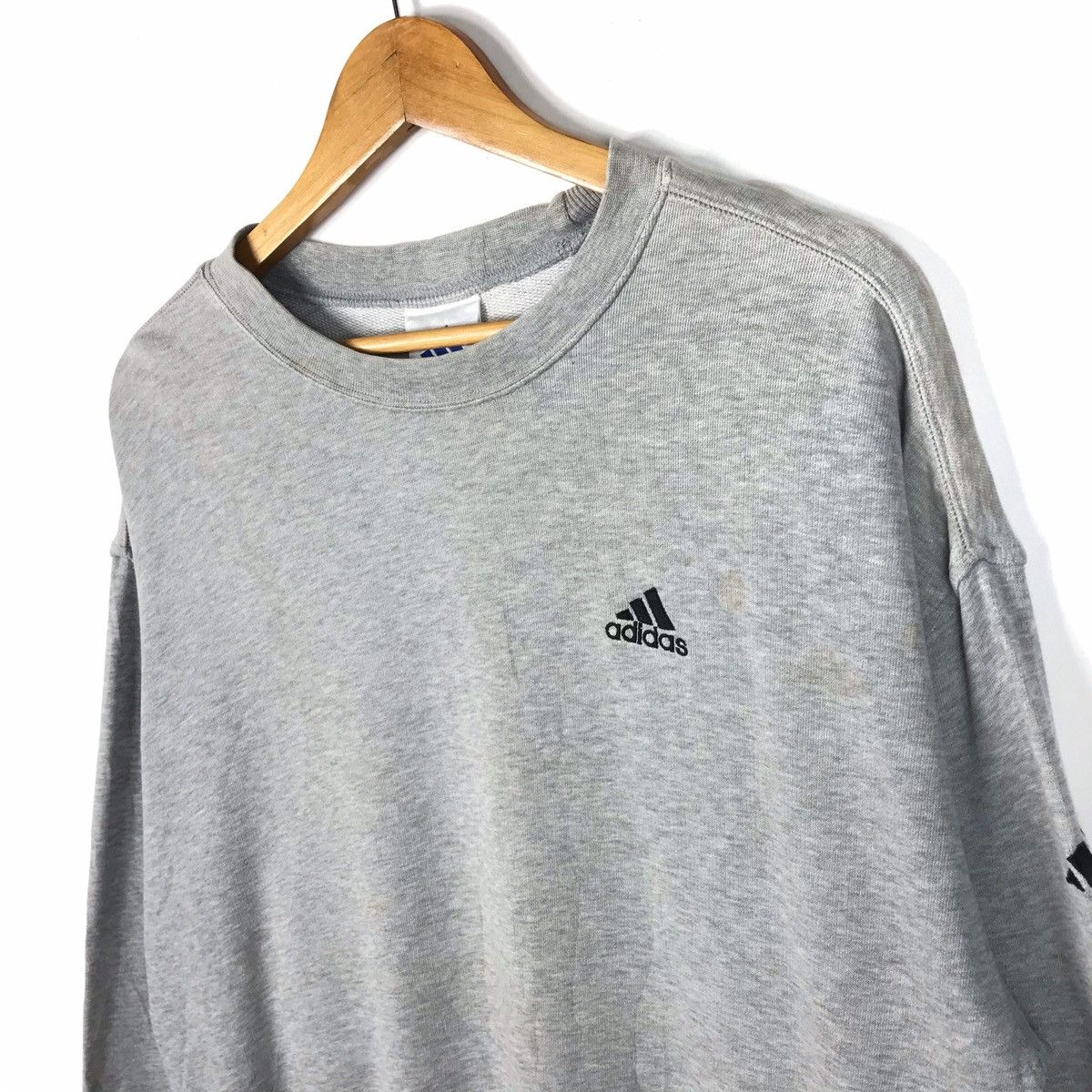 Adidas vintage adidas three stripe jumper pullover sweatshirt Size US L / EU 52-54 / 3 - 4 Thumbnail