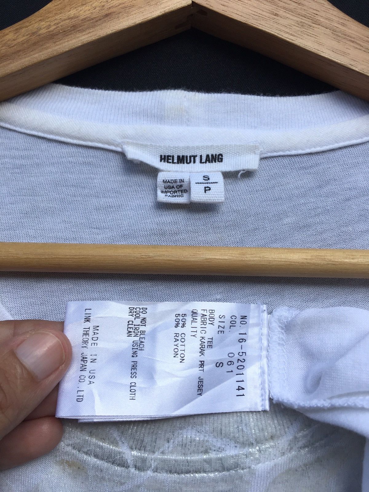 Helmut Lang Rarest Helmut Lang Silver Printed White Tshirt Size US M / EU 48-50 / 2 - 11 Thumbnail