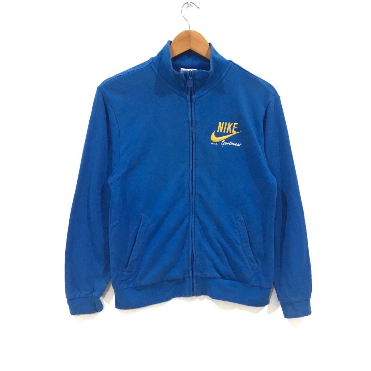 image of Nike Swoosh Usa Sportswear Jumper Pullover Sweater in Blue, Men's (Size Medium)