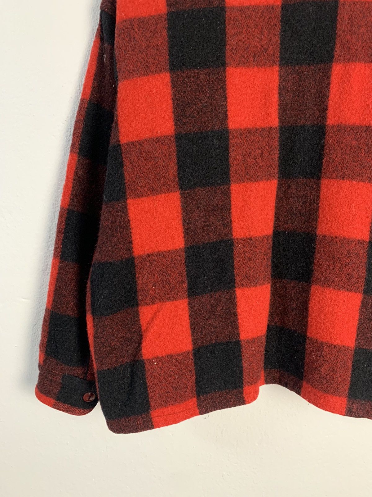 Vintage Vintage 70s Woolrich Plaid Jacket Size US L / EU 52-54 / 3 - 8 Thumbnail