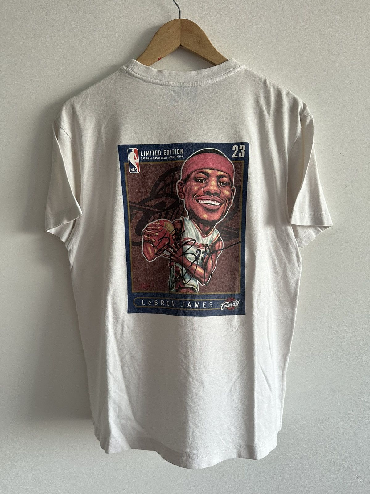 NBA × Rap Tees × Vintage Vintage LeBron James Cleveland Cavaliers NBA prime USA Rare Size US L / EU 52-54 / 3 - 3 Thumbnail