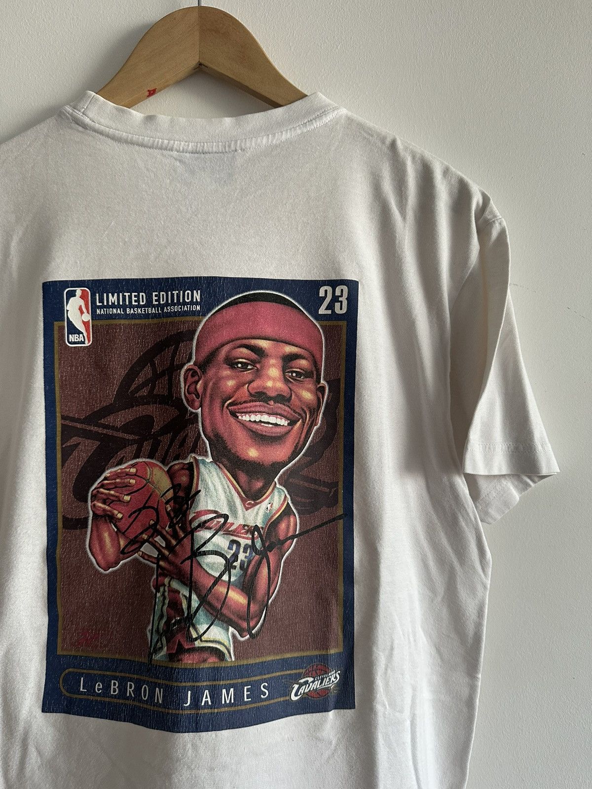 NBA × Rap Tees × Vintage Vintage LeBron James Cleveland Cavaliers NBA prime USA Rare Size US L / EU 52-54 / 3 - 1 Thumbnail