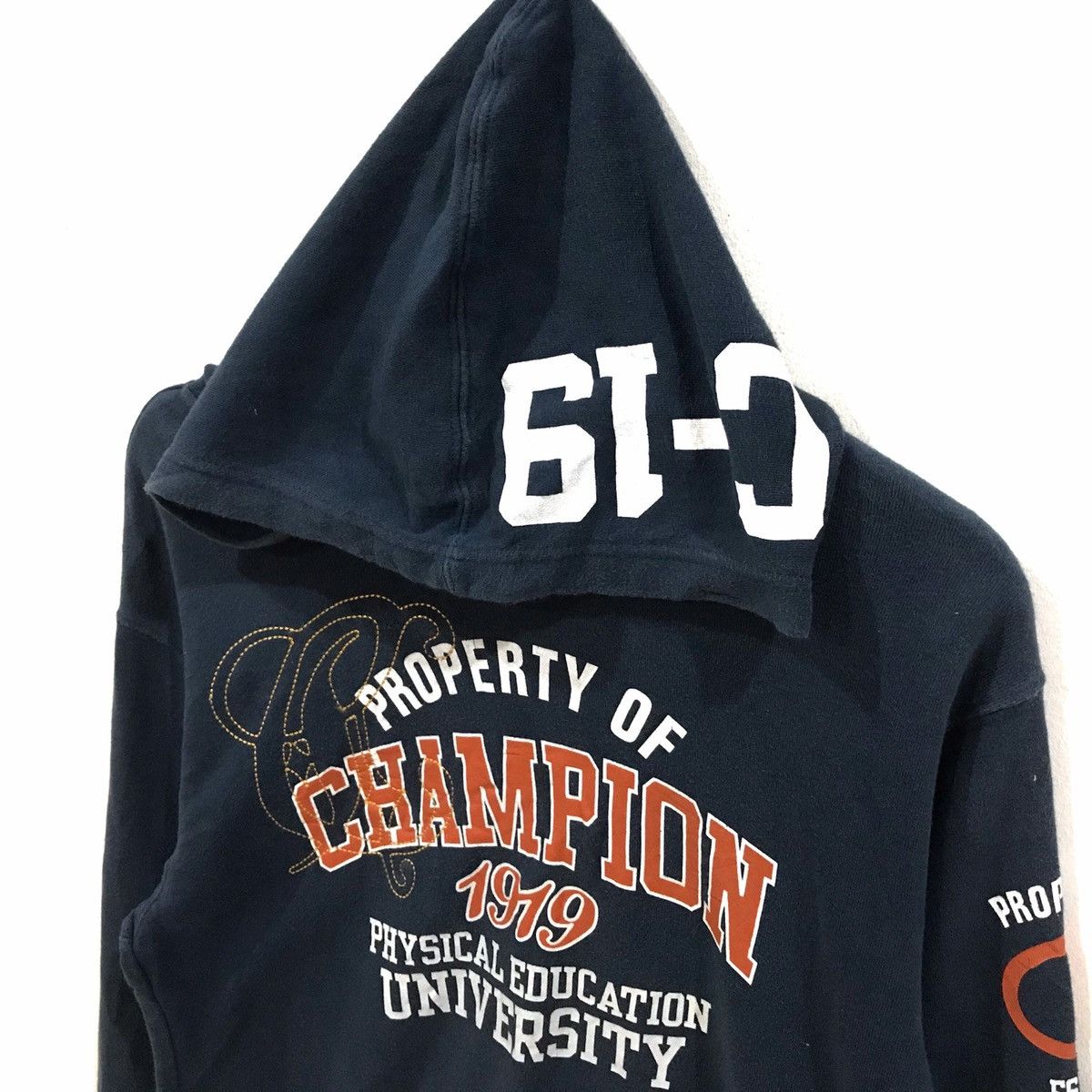 Champion vintage champion big logo jumper pullover hoodie Size US S / EU 44-46 / 1 - 4 Thumbnail