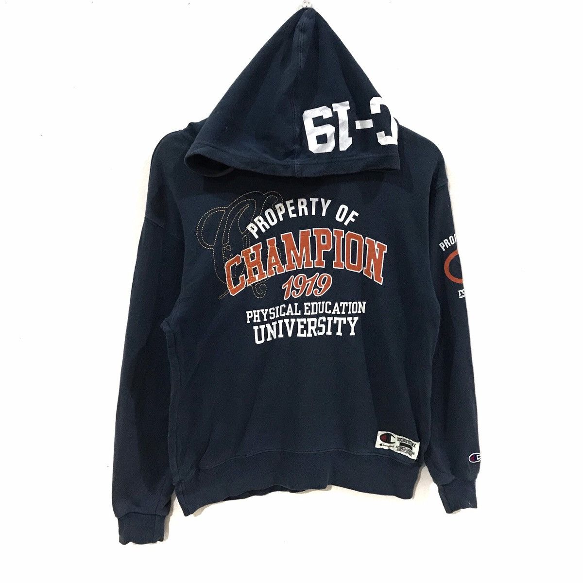 Champion vintage champion big logo jumper pullover hoodie Size US S / EU 44-46 / 1 - 1 Thumbnail