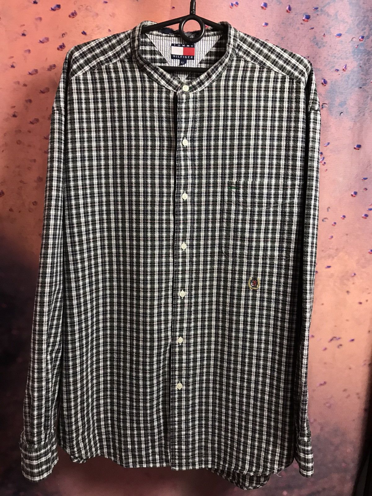Tommy Hilfiger × Vintage Vintage Tommy Hilfiger streetwear luxury shirt Size US XL / EU 56 / 4 - 2 Thumbnail