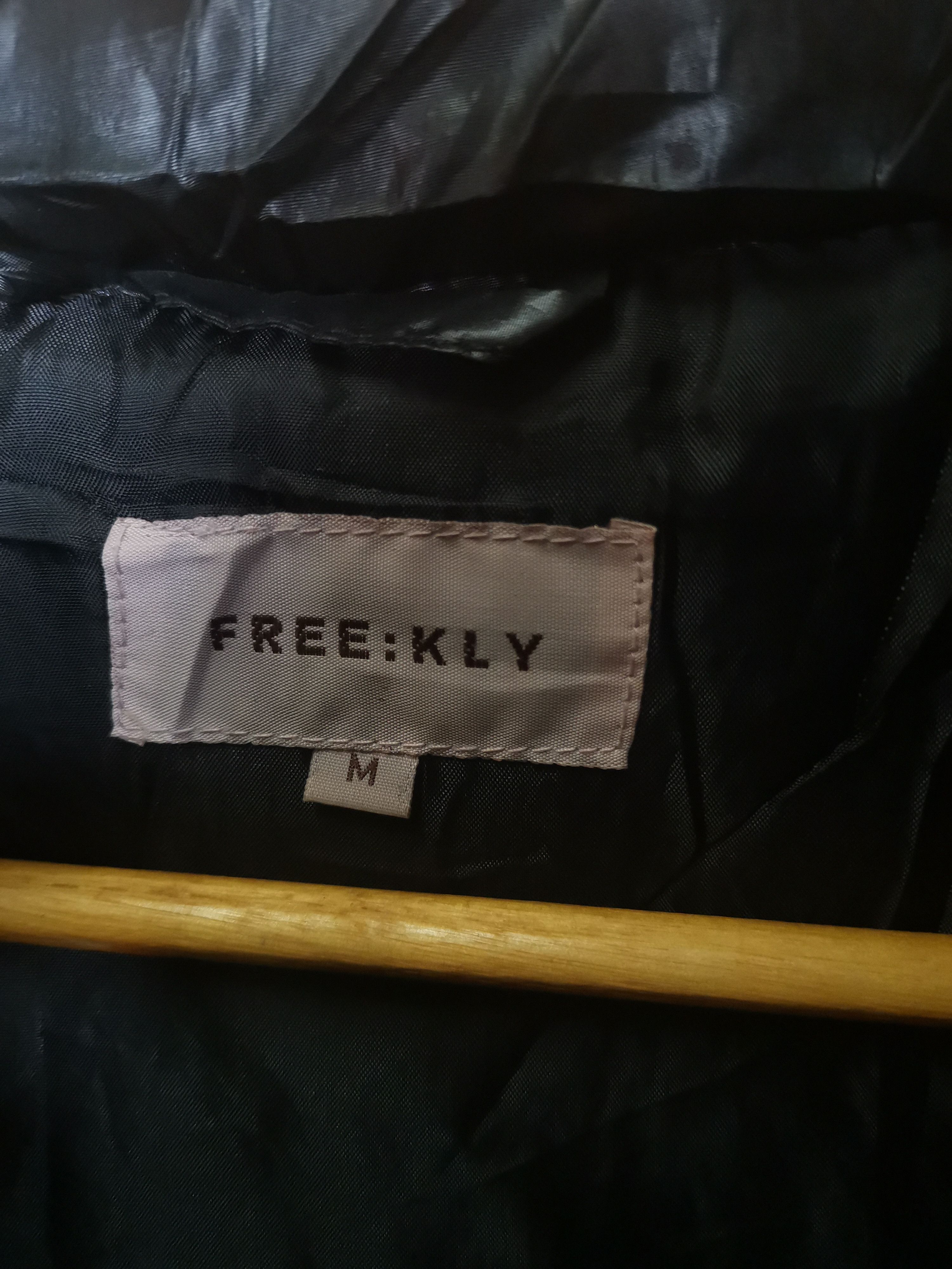 Japanese Brand Vintage Japanese Brand Free : Kly Puffer Vest Size US M / EU 48-50 / 2 - 3 Thumbnail