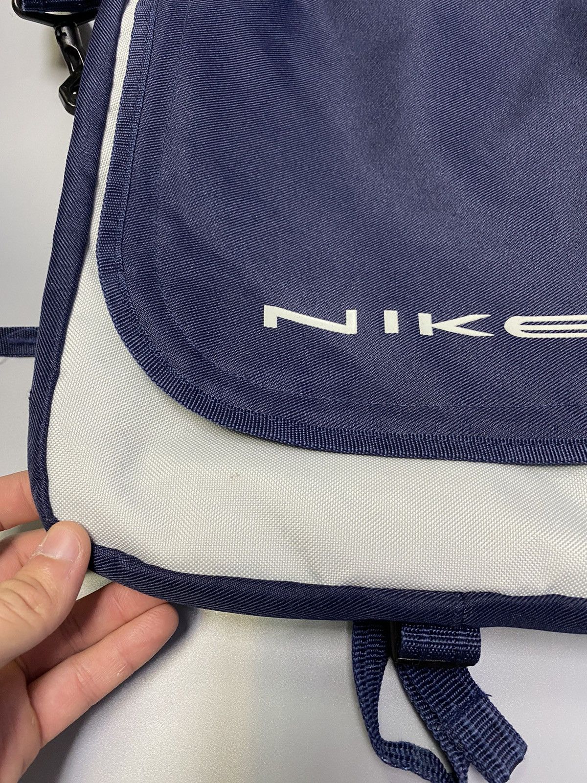 Nike × Vintage Vintage 90s Nike Shoulders Bag Size ONE SIZE - 4 Thumbnail