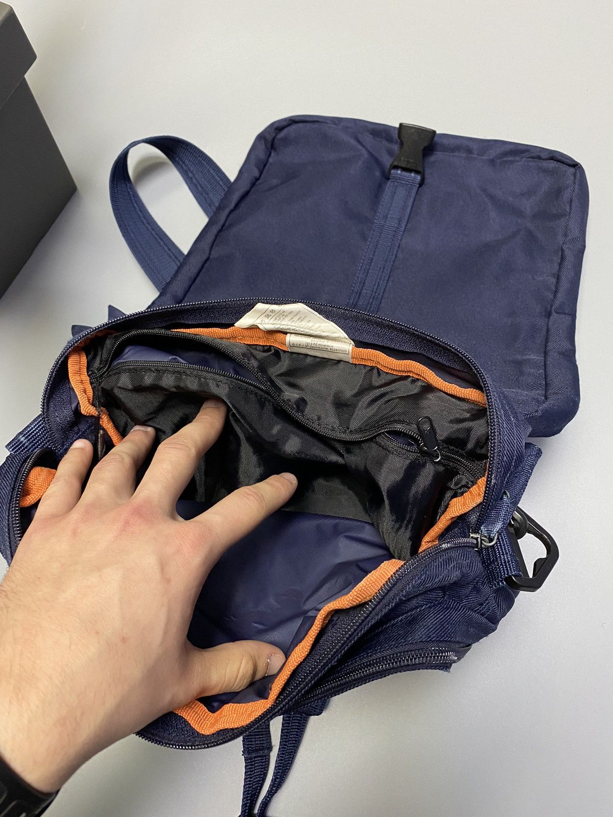 Nike × Vintage Vintage 90s Nike Shoulders Bag Size ONE SIZE - 18 Thumbnail