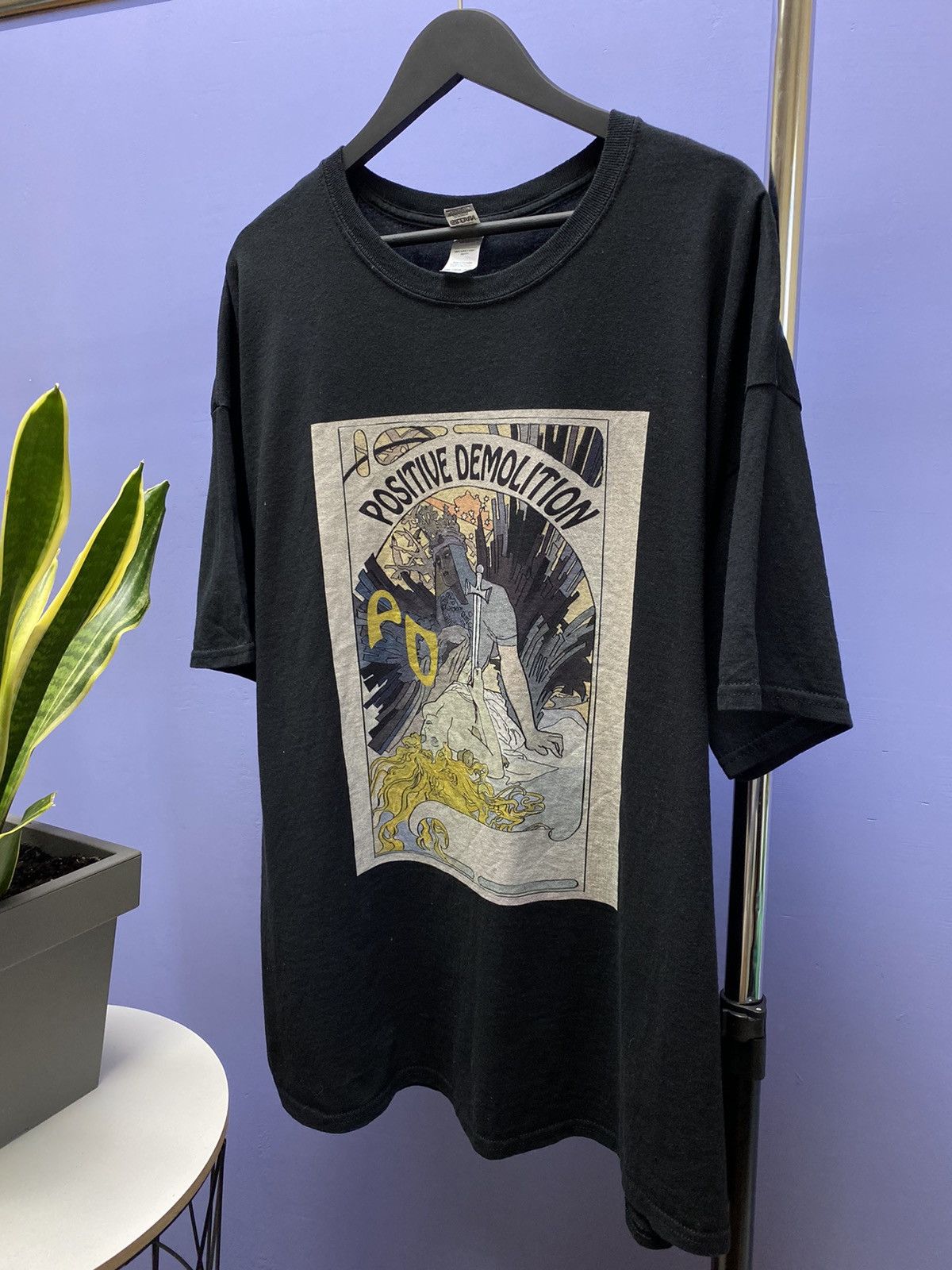 Japanese Brand Positive Demolition Art Print T Shirt Size US XXL / EU 58 / 5 - 3 Thumbnail