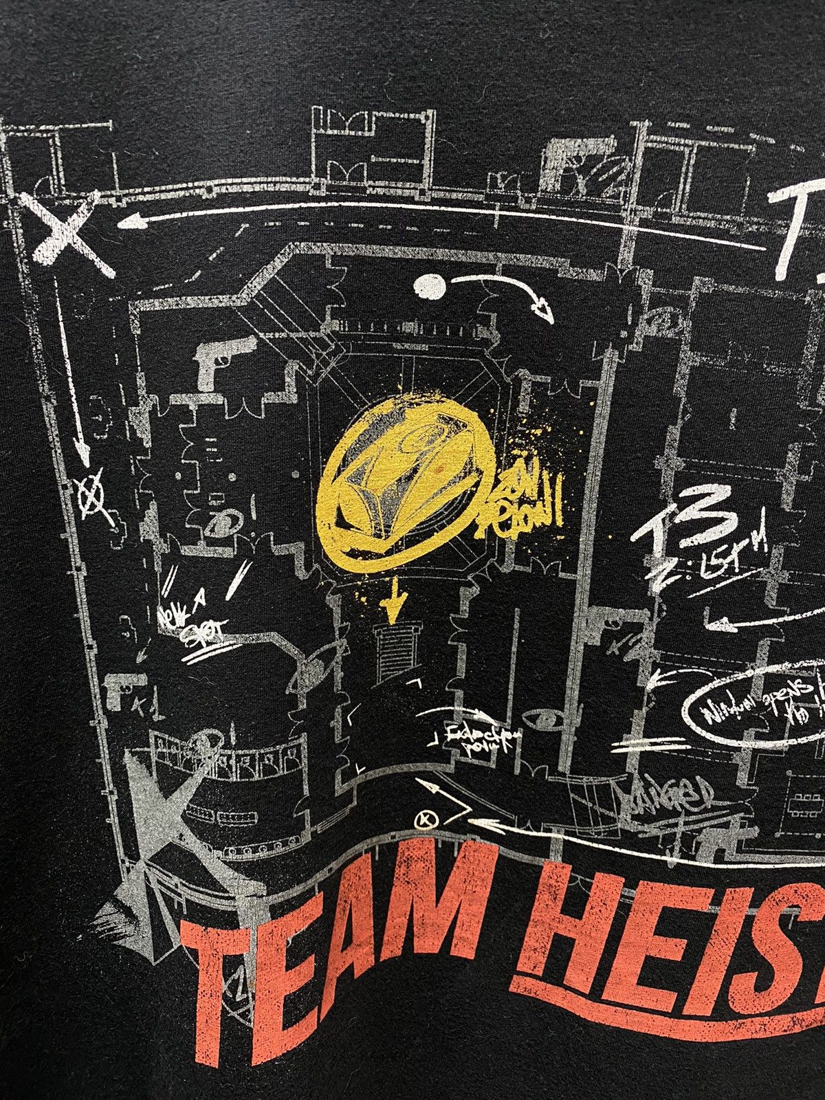 Other Money Heist “Team Heist” Series T Shirt Size US XXL / EU 58 / 5 - 8 Thumbnail