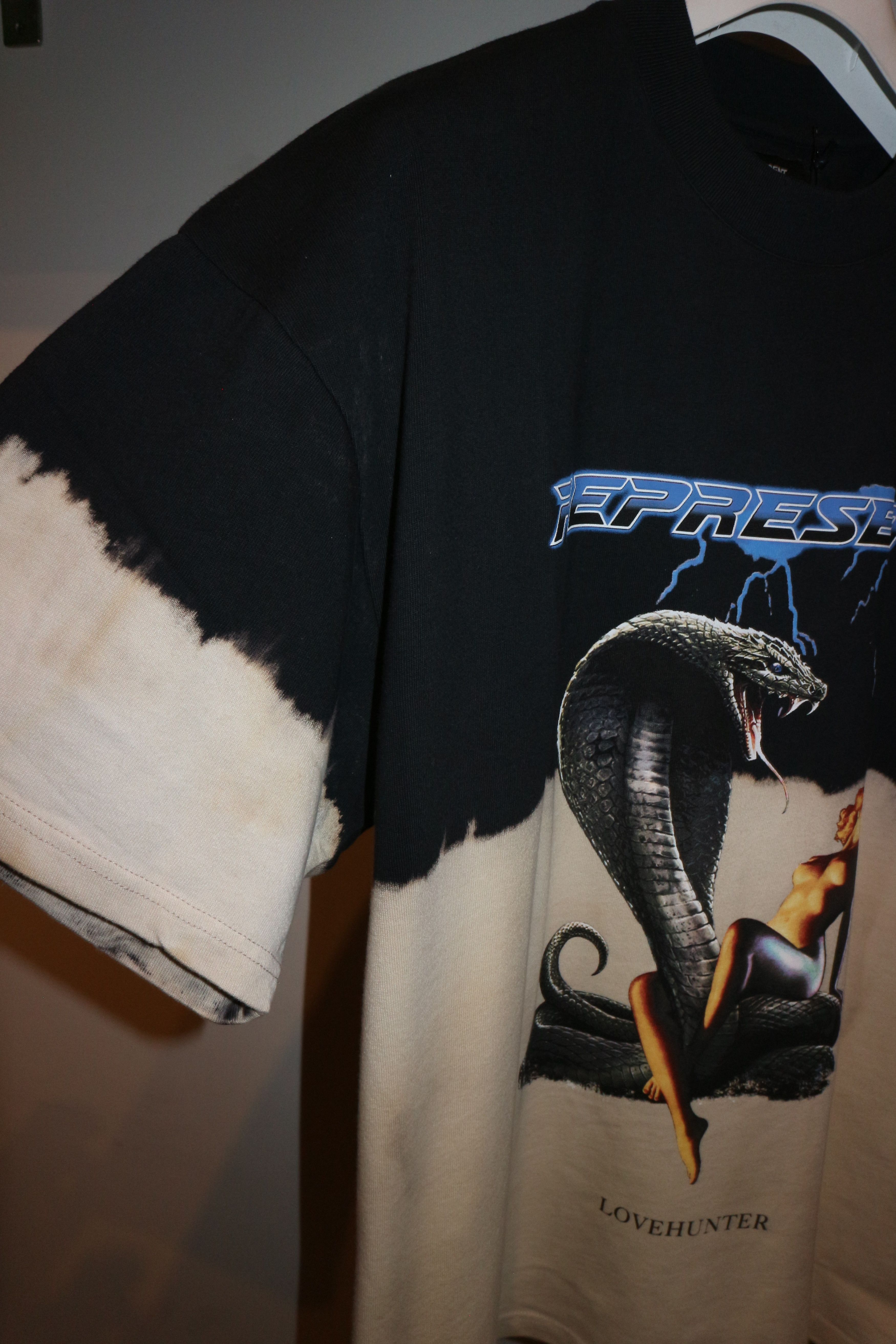 Represent Clo. Love Hunter t-shirt Size US L / EU 52-54 / 3 - 3 Thumbnail