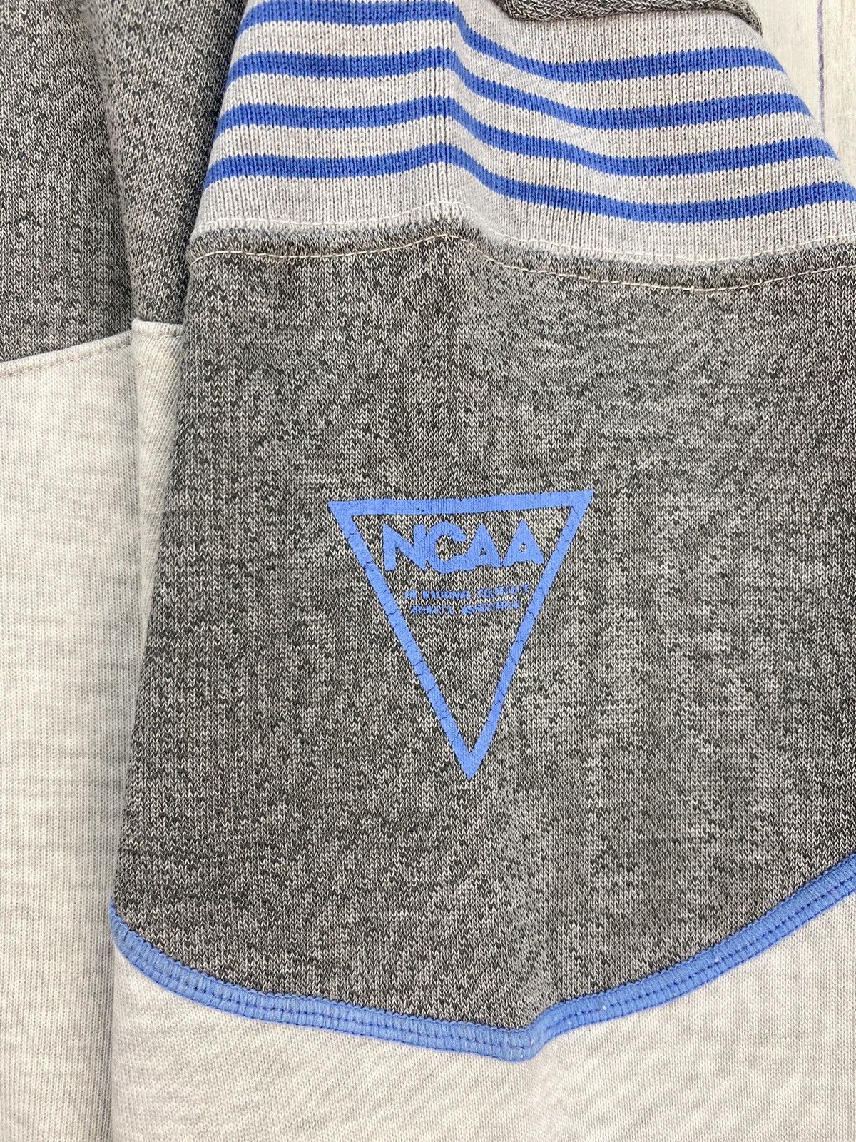 NCAA Vintage Ncaa Sweatshirt Size US L / EU 52-54 / 3 - 6 Thumbnail