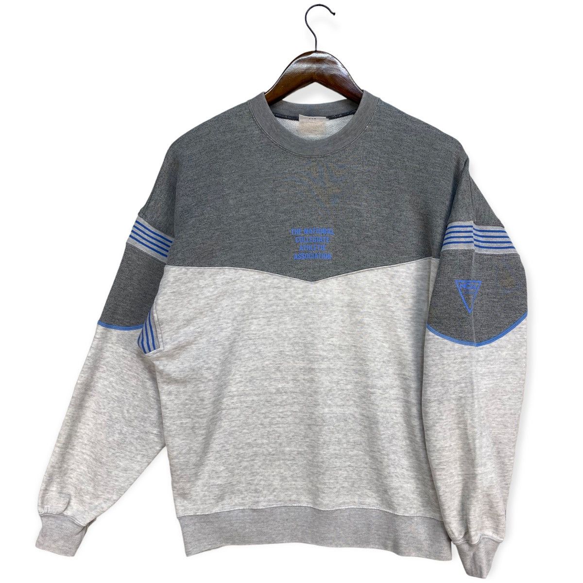 NCAA Vintage Ncaa Sweatshirt Size US L / EU 52-54 / 3 - 1 Thumbnail