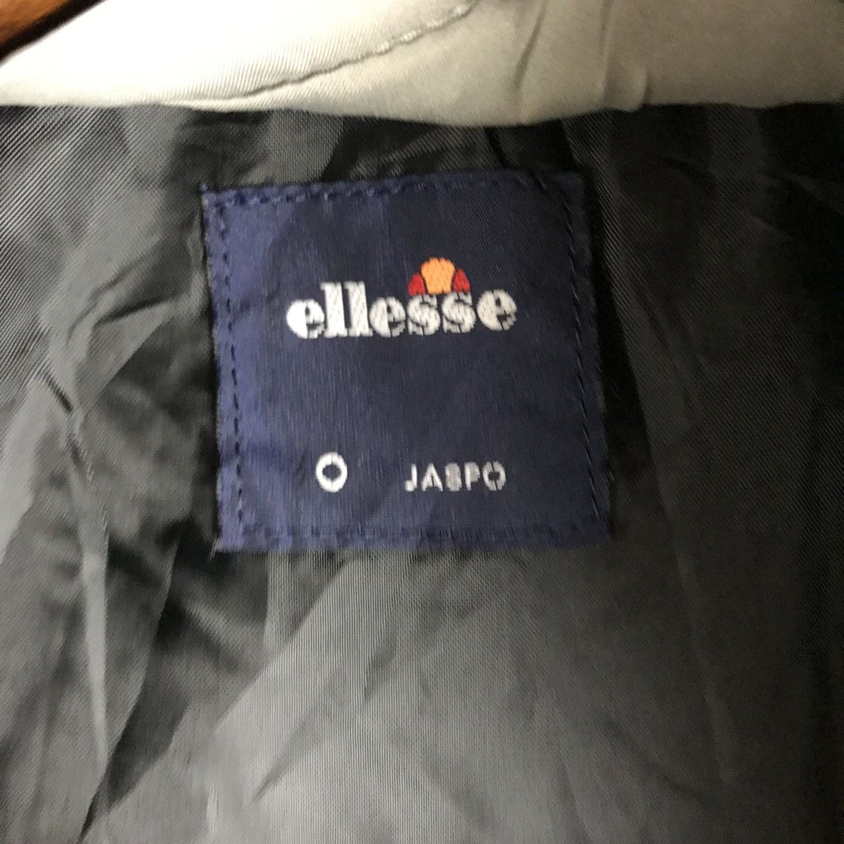 Ellesse Vintage Ellesse Windbreaker Size US XL / EU 56 / 4 - 6 Thumbnail