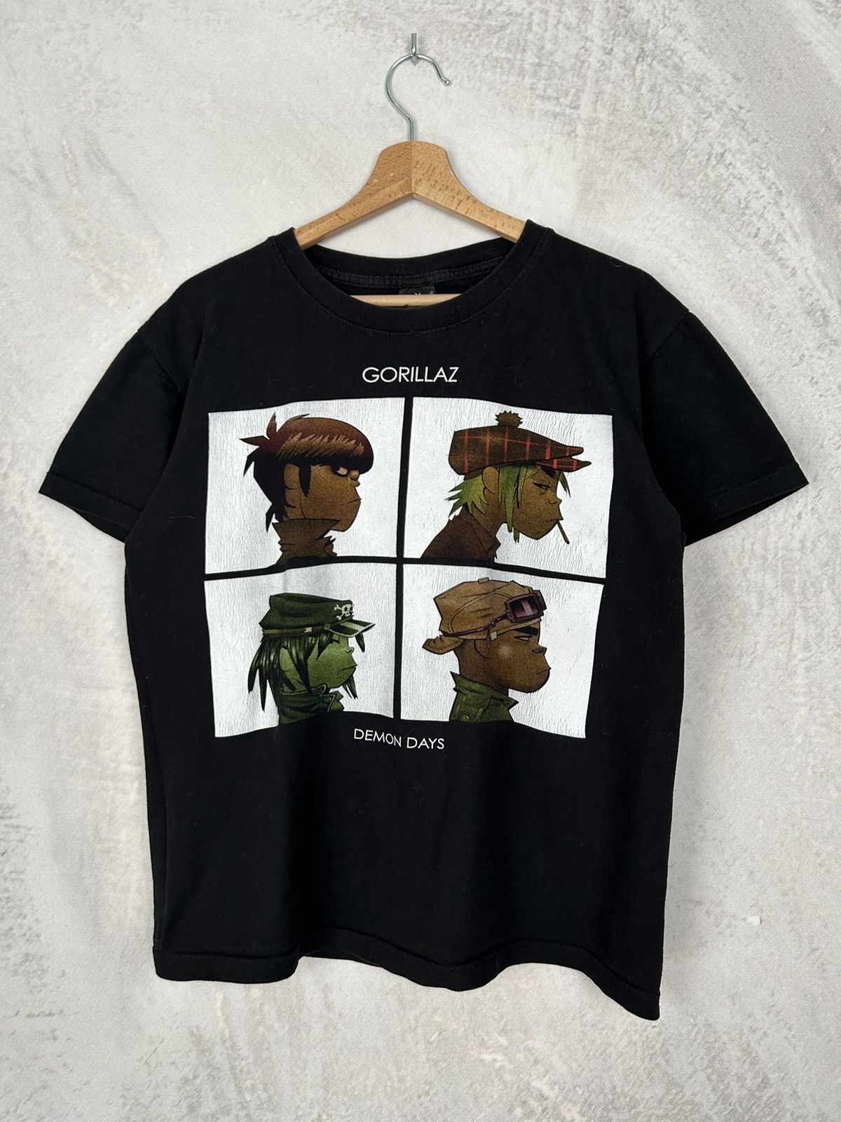 Band Tees Vintage Gorillaz Demon Days Band Tee Graphic Rare Rock Rap Size US M / EU 48-50 / 2 - 1 Thumbnail