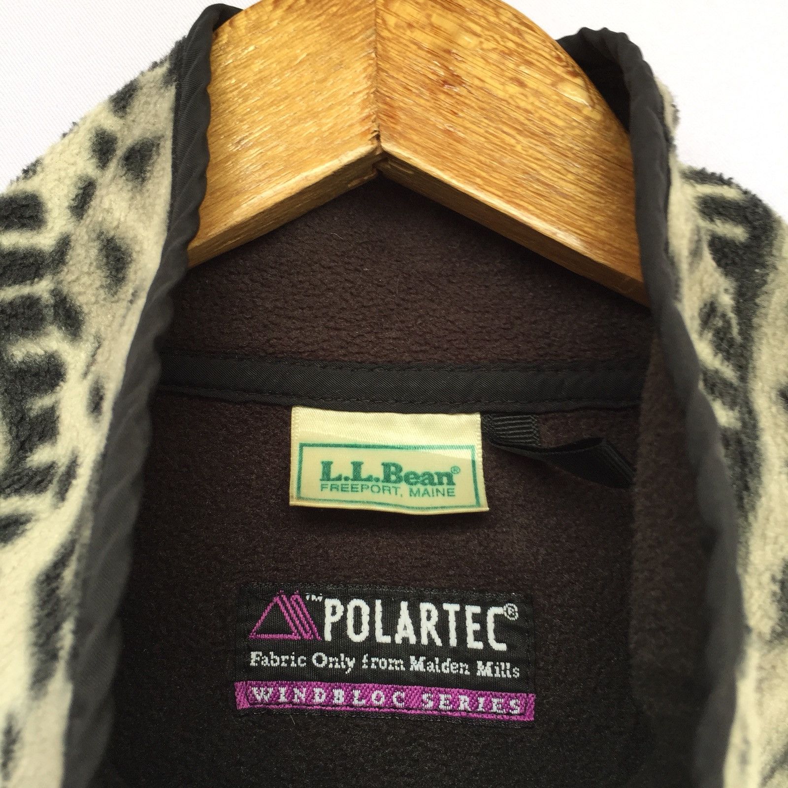 L.L. Bean 90s LL Beans Polartech Windbloc Native Zip Jacket Size US L / EU 52-54 / 3 - 6 Thumbnail